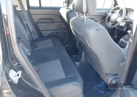 2014 Jeep Patriot Altitude z USA, uszkodzony, nr VIN 1C4NJPBA8ED690324